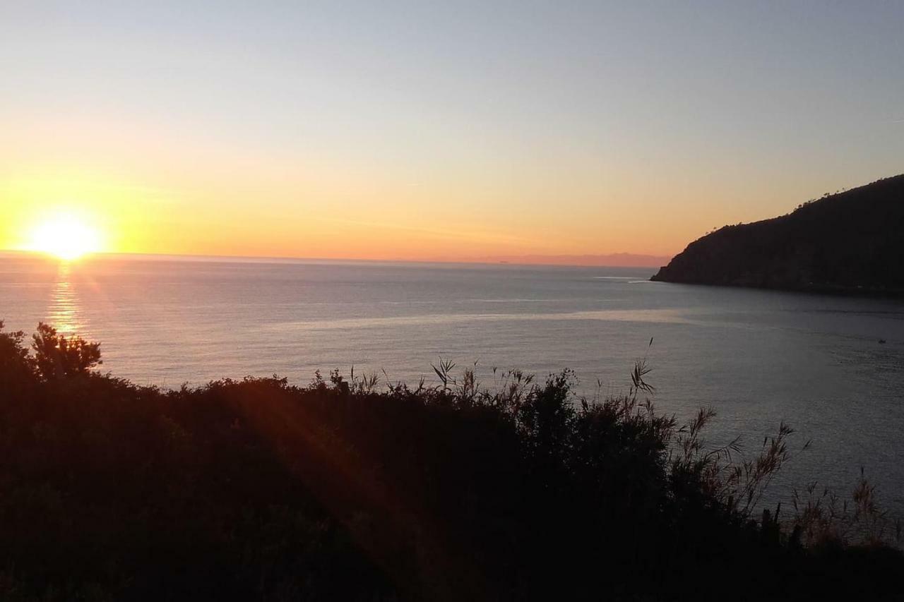 Un Gioiello Con Vista Mare Villa Moneglia Buitenkant foto