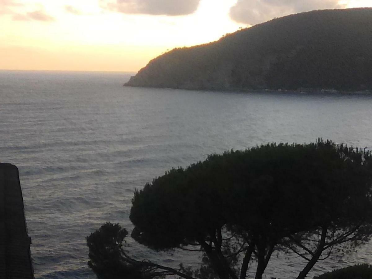 Un Gioiello Con Vista Mare Villa Moneglia Buitenkant foto
